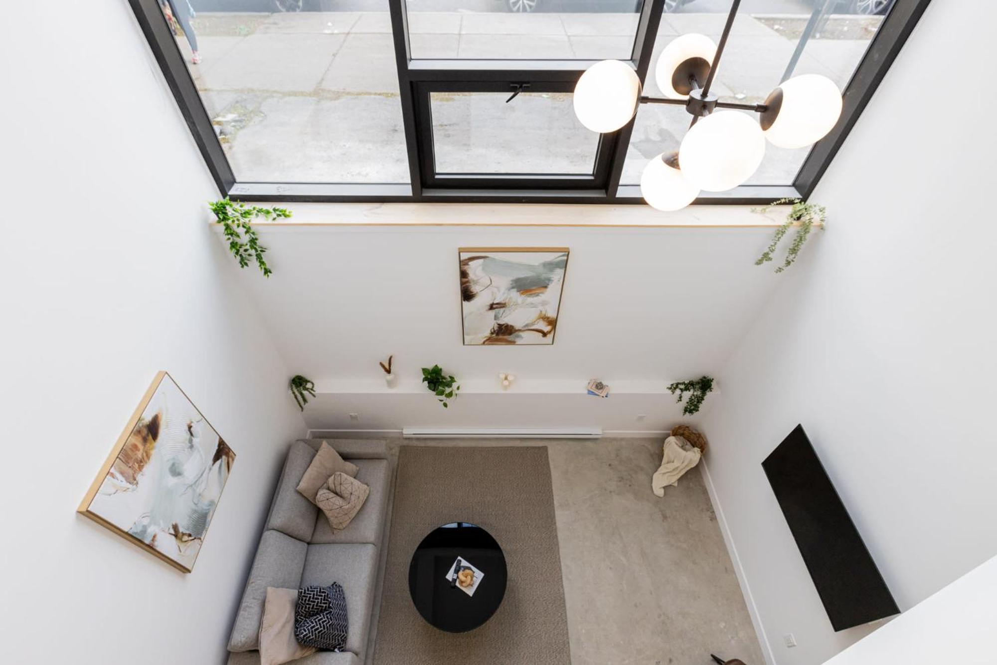 Apartment New Luxury 2bdr Unit With Sofabed In Mile End - 1d *