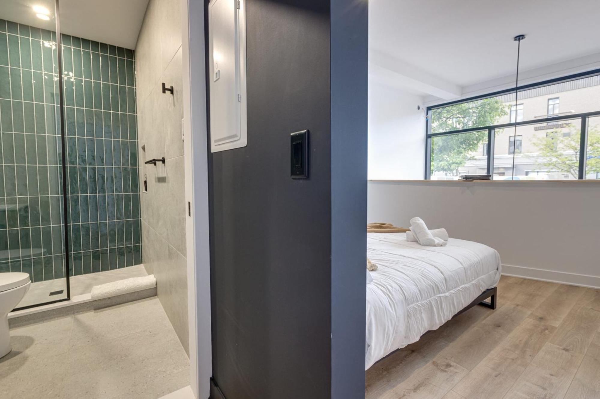 New Luxury 2bdr Unit With Sofabed In Mile End - 1d Apartment *